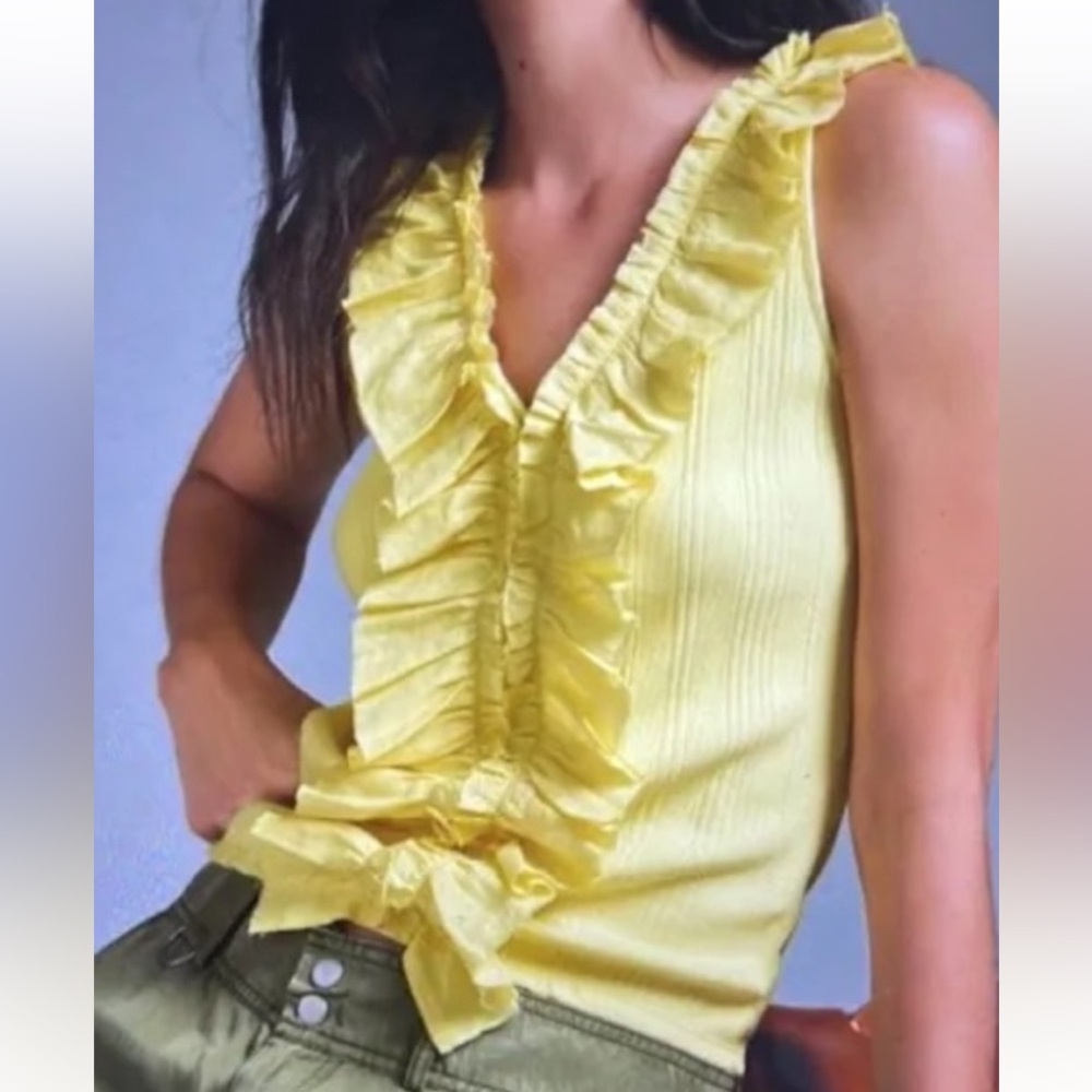 Anthropologie Pilcro Butter Yellow Ruffle Ribbed Tank Top - raw edges GUC small